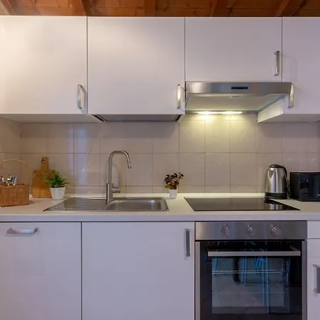 Casa Dell'archivolto Con Garage Apartment *