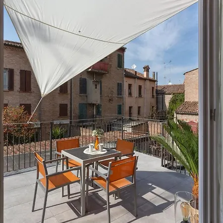 Guesthost - Casa Dell'archivolto Con Garage *