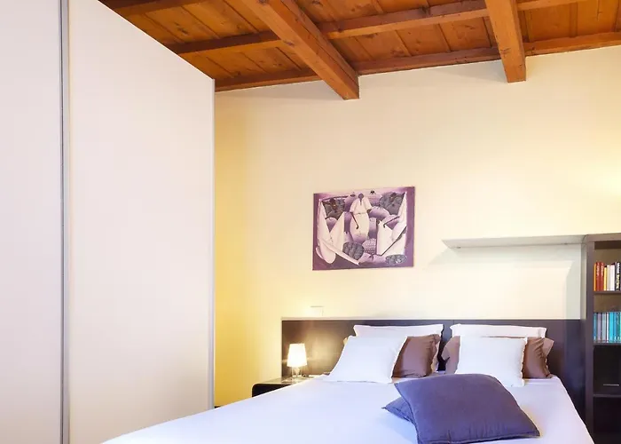 Guesthost - Casa Dell'archivolto Con Garage *