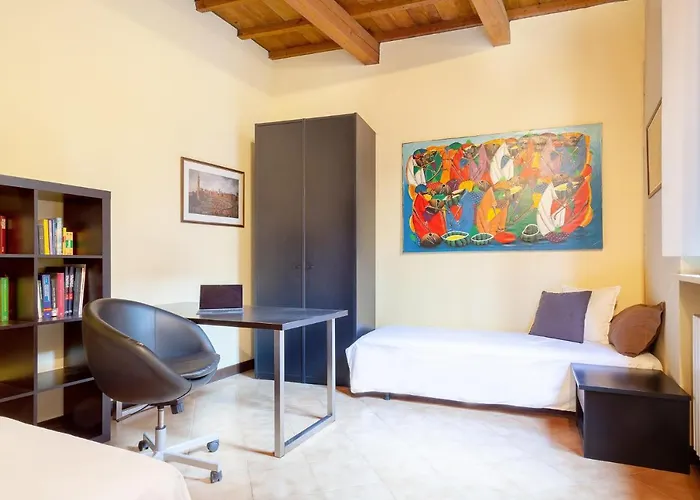 Guesthost - Casa Dell'archivolto Con Garage Ferrara