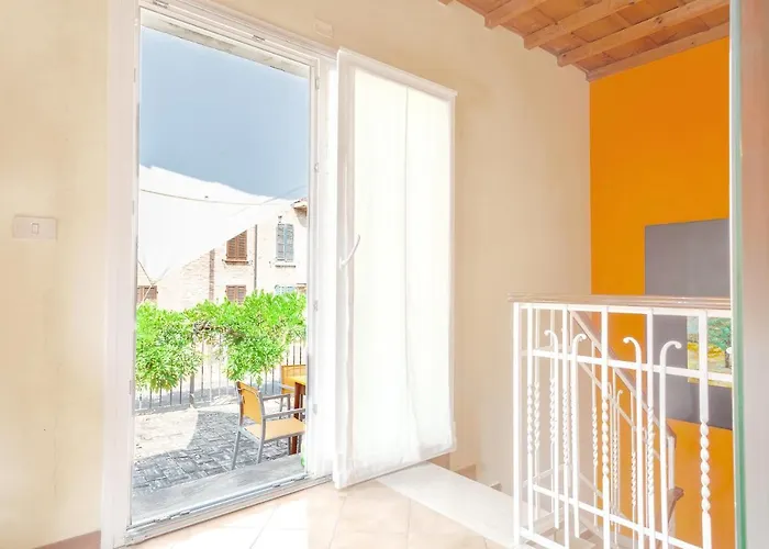 Guesthost - Casa Dell'archivolto Con Garage